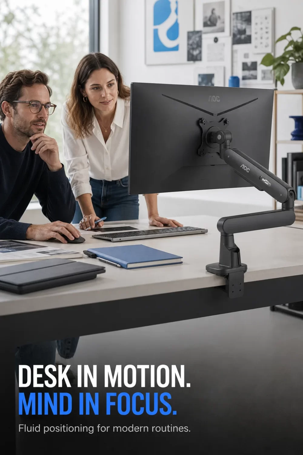 AOC AM 408 lifestyle setup